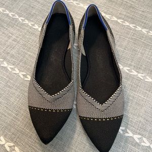 Rothy’s size 8 black and grey